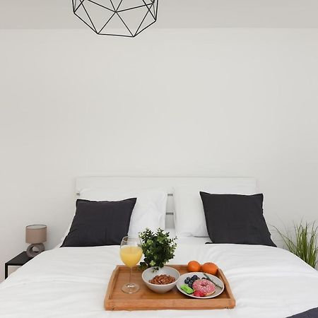 L&R Luxury Apartment- Free Parking Задар Экстерьер фото